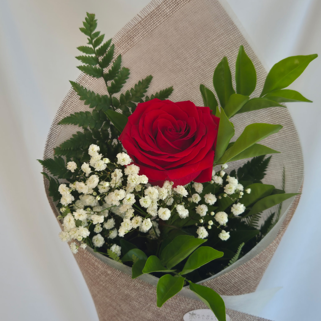 Rose are red, violets are blue I love your cute head and can't live without you.